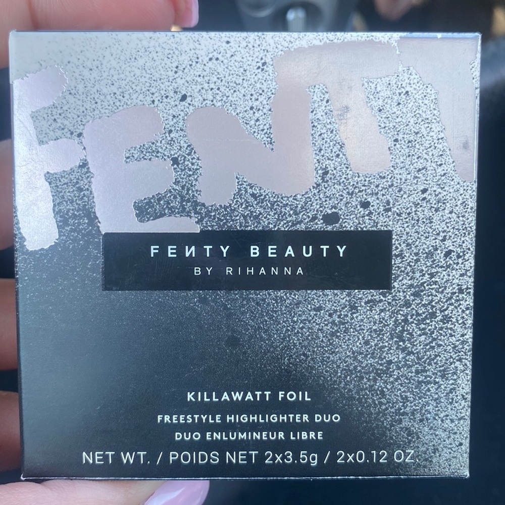 COPY - Fenty highlighter